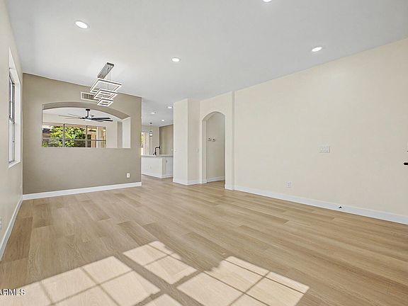 5th image of 17845 W ARIZONA Drive