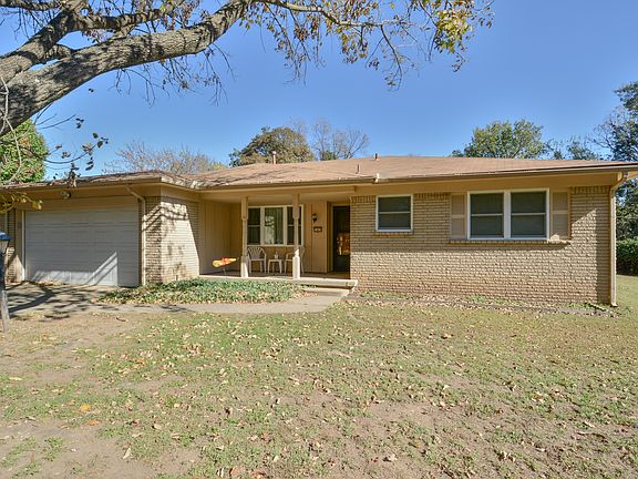 A full brick exterior can be easily maintained.