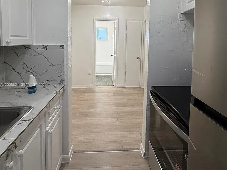 10 NW 77th St #3 — Photo 3