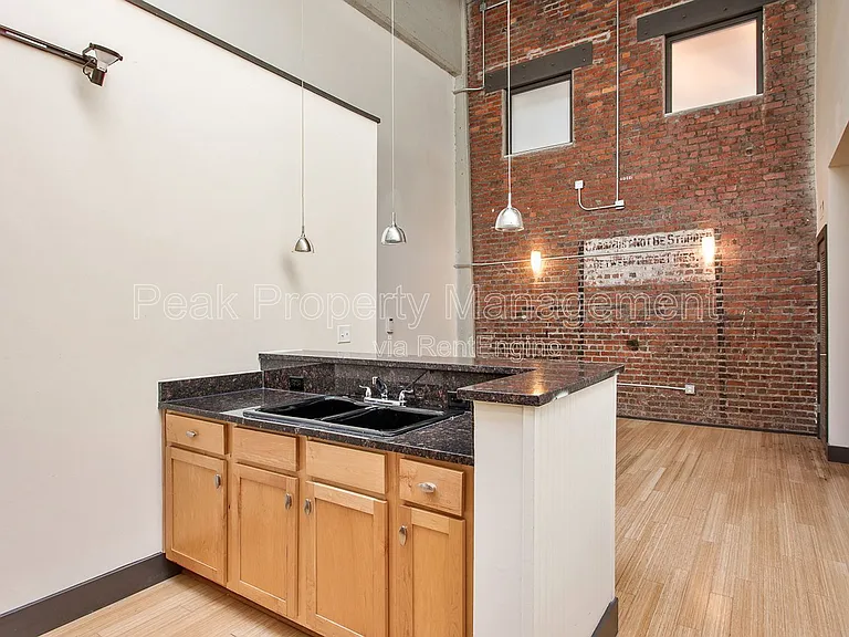 Trolley Lofts — Photo 21
