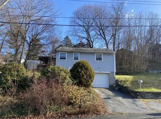 20 Pinecrest Ave, Ansonia, CT 06401