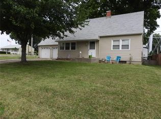 300 E Golden Ln, Independence, MO 64055