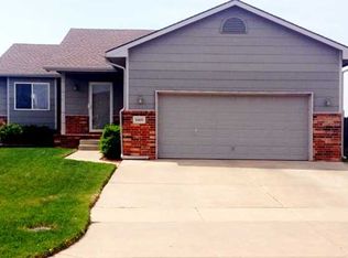11835 W Grant St, Wichita, KS 67209