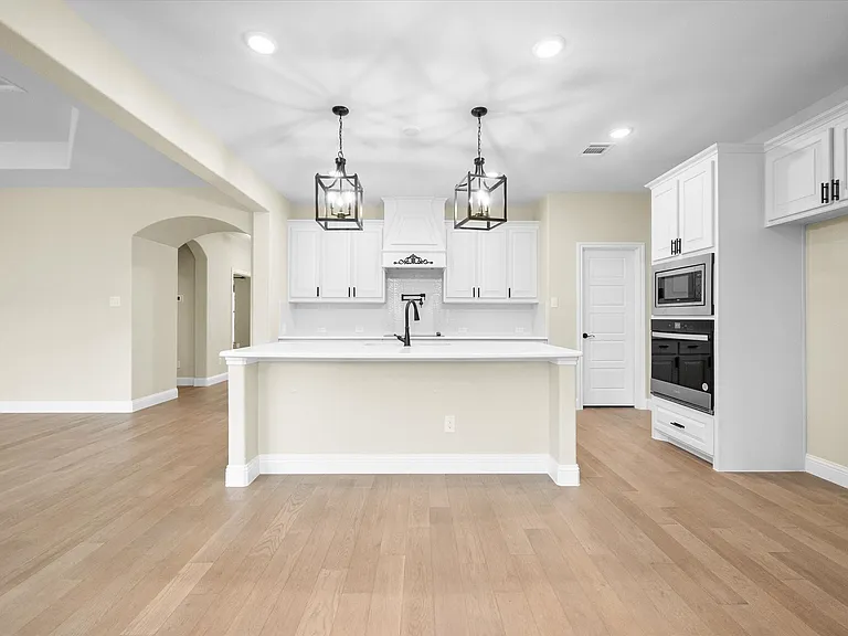 4434 Verbena St — Photo 22