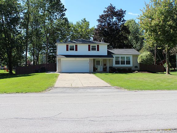 3rd image of 4670 Hedgewood Dr