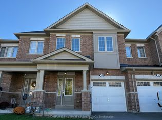 35 Sparkle Dr, Thorold, ON L2V 0H2