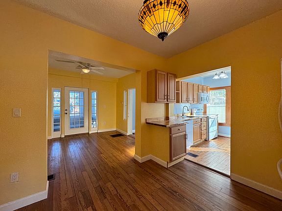 4th image of 1416 Rosslyn Dr APT 1