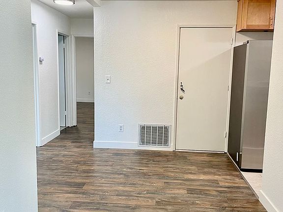 4th image of 7361 Washburn Way