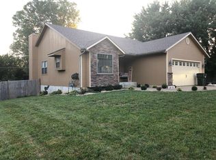 4209 NW Walnut Rd, Topeka, KS 66618