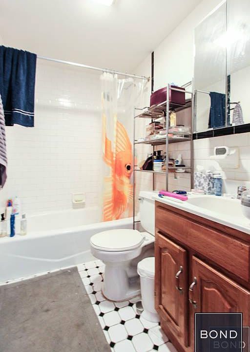 1st image of 175 Orchard St APT 4A