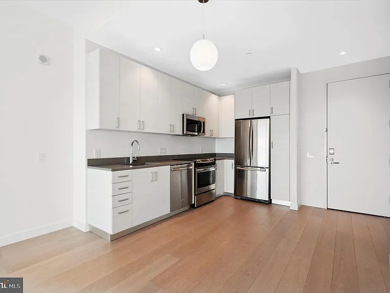 2930 Walnut St #4021 — Photo 3