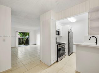 10780 N Kendall Dr APT E11, Miami, FL 33176