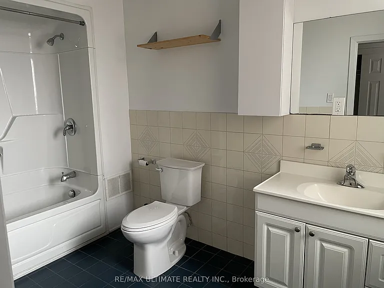 229 Rusholme Rd — Photo 5