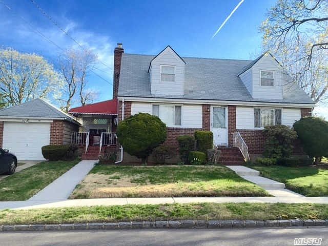 1st image of 6 Slabey Ave
