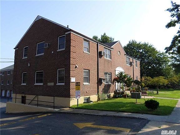 2nd image of 24905 61st Ave