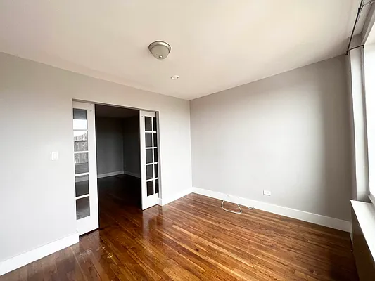 Rented by Premier One Realty LLC | media 16