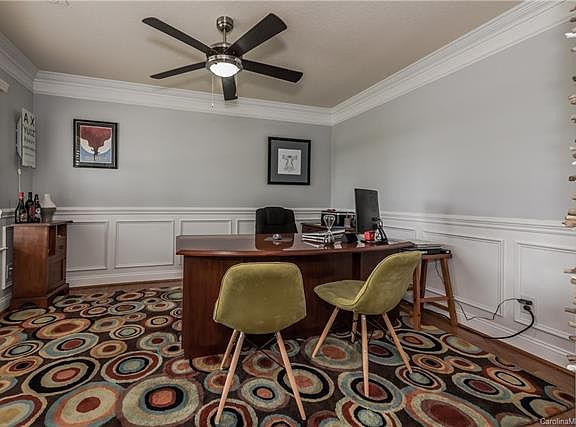 5th image of 857 Estuary Ct