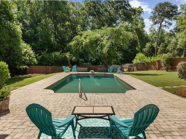 926 Overlook Dr, Columbus, GA 31906