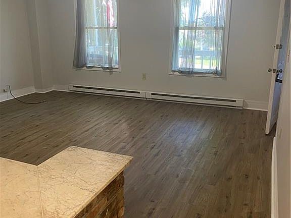 4th image of 5 Prospect St