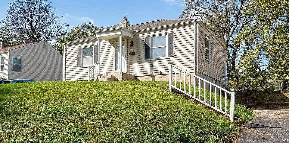 1st image of 3123 La Vista Dr