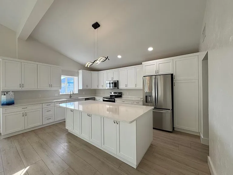 16 Seabreeze Dr — Photo 9