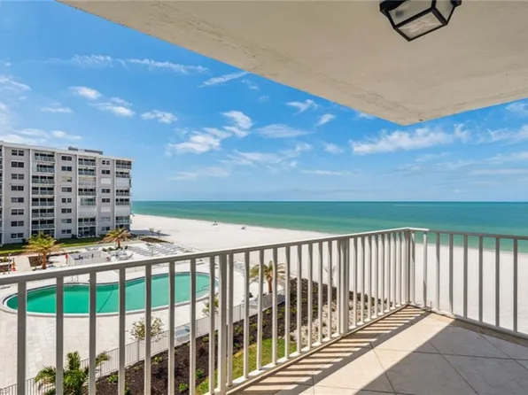 3443 Gulf Shore BLVD N #403, NAPLES, FL 34103