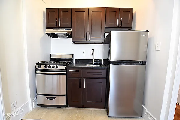 Rented by Corcoran | media 17