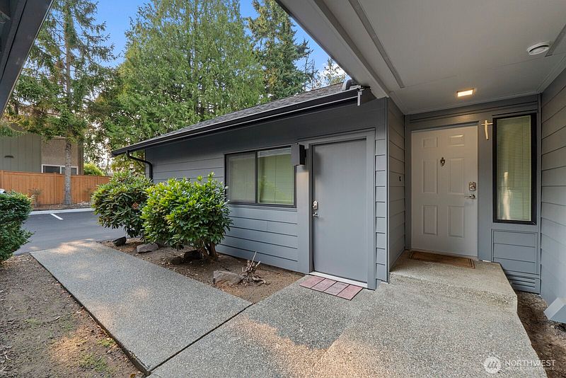 3rd image of 7730 196th Street SW #10