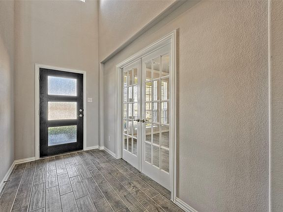 4th image of 23518 Meritage Dr