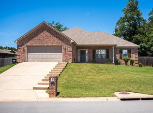 1808 Hidden Creek Dr, Sherwood, AR 72120
