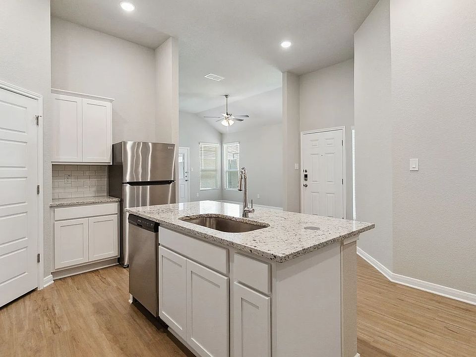 1st image of 334 Nespral Dr #330