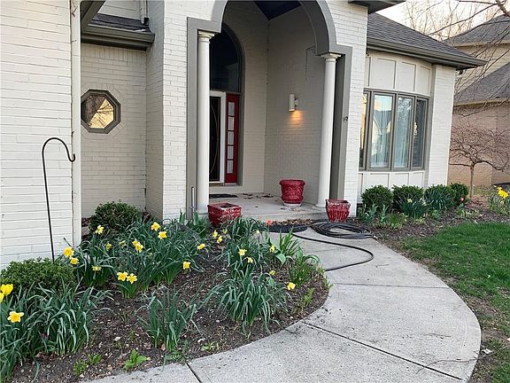 4th image of 6016 Margaux Ln
