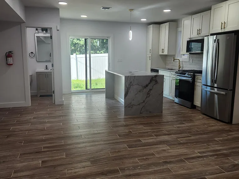 342 17th Ave #1 — Photo 3
