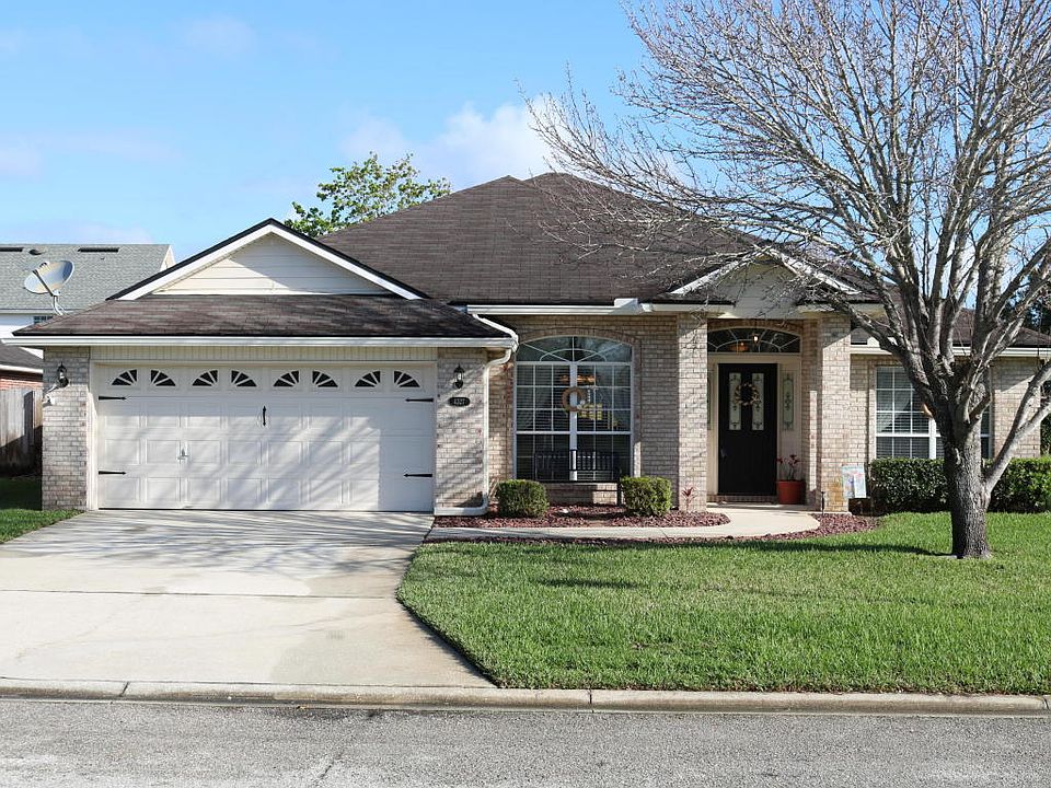 1st image of 4327 Pebble Brook Dr