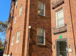 140-144 W Allens Ln #3-27, Philadelphia, PA 19119