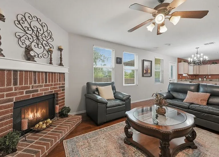 9601 Euclid Dr — Photo 14