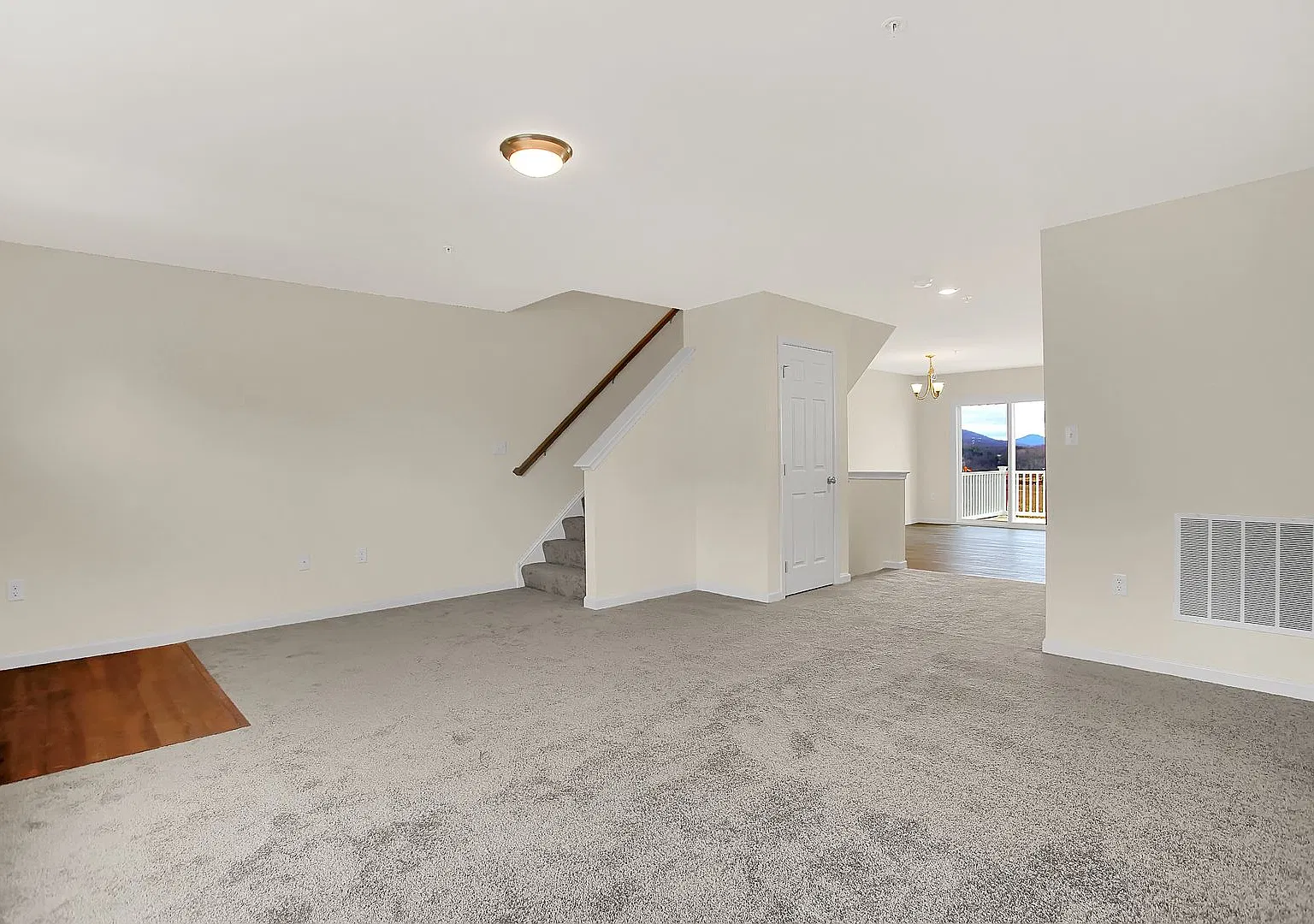 *Coming Soon* Welcome To This Cumberland Valley School District Charming 3 Bedroom, 2.5 Bathroom ... — Photo 4
