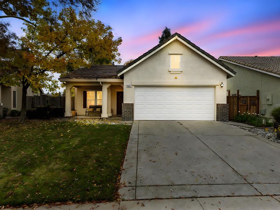 1st image of 3873 Chimney Rock Way