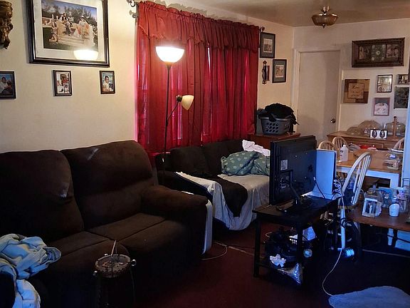 2nd image of 1881 Kitchens Rd