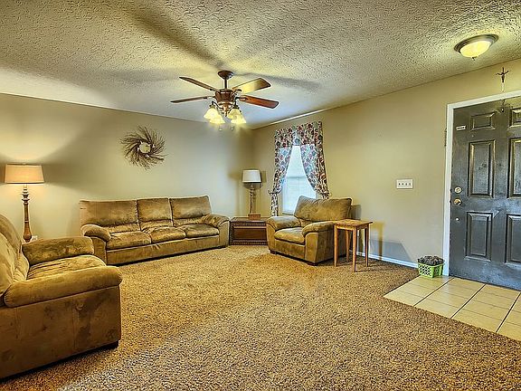 4th image of 2562 Anderley Ct