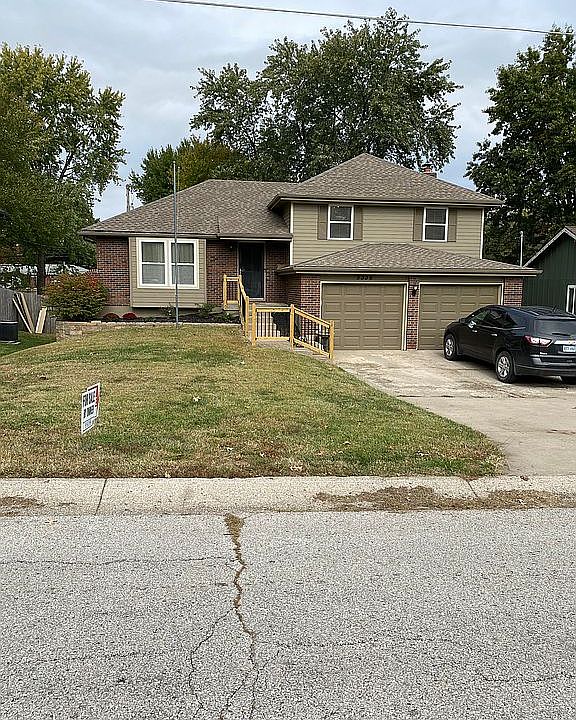 1st image of 5336 Woodend Ave