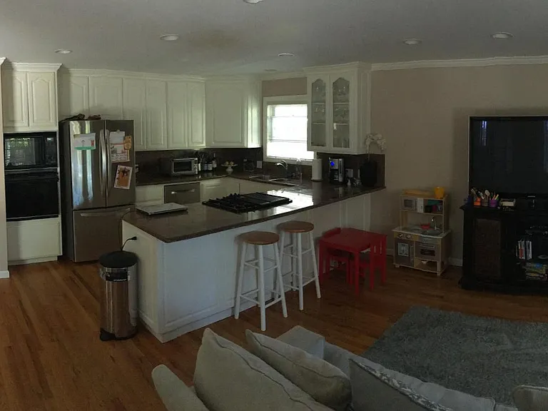 14041 Saratoga Ave — Photo 6