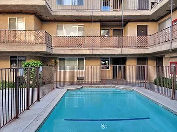 Roscoe Apts, 21910 Roscoe Blvd #Bc375ef8e, Canoga Park, CA 91304