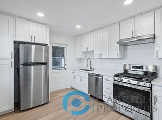 5075 Art St, San Diego, CA 92115