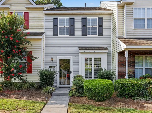 12331 Bluestem Ln, Charlotte, NC 28277