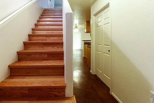 Hallway & Stairwell