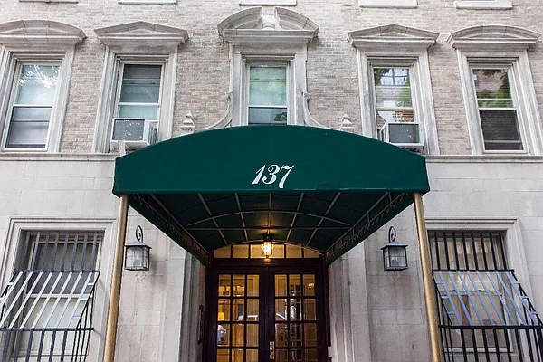 Sold by Optimar International Realty | media 36