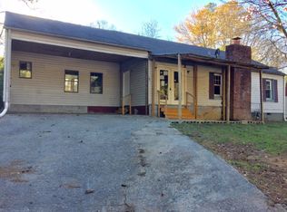 228 Dogwood Dr, Dalton, GA 30721
