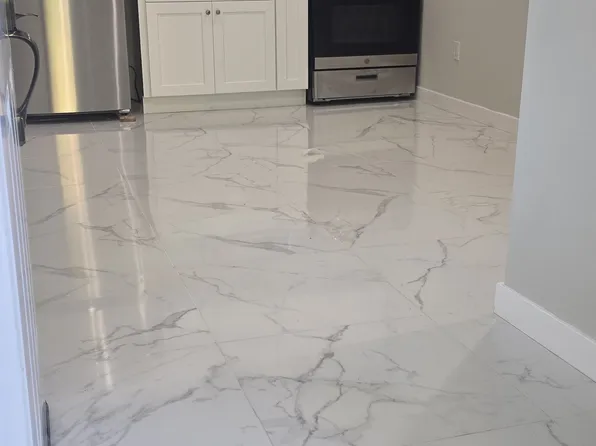 10634 Pinyon Ave, Tujunga, CA 91042