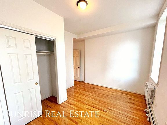 4th image of 228 4th Ave #3